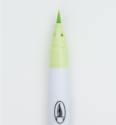 Kuretake ZIG Clean Color Real Brush Marker - 045 Pale Green